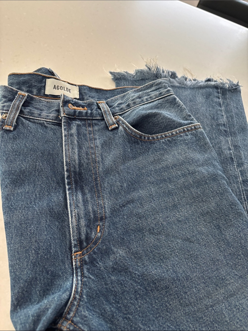 Agolde Straight-Leg Denim Jeans in Medium Blue with Frayed Hem